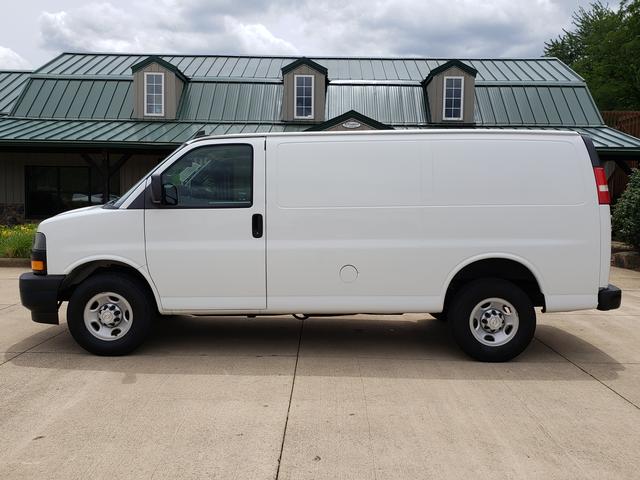 chevrolet express cargo 2018 1GCWGAFG6J1233134 image chevrolet express cargo 2018 1GCWGAFG6J1233134 image